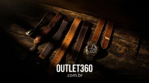 Cinco pulseiras de relógio e um relógio de pulso estão dispostos em uma superfície de madeira rústica com iluminação dramática. O texto "OUTLET360.com.br" aparece na parte inferior.