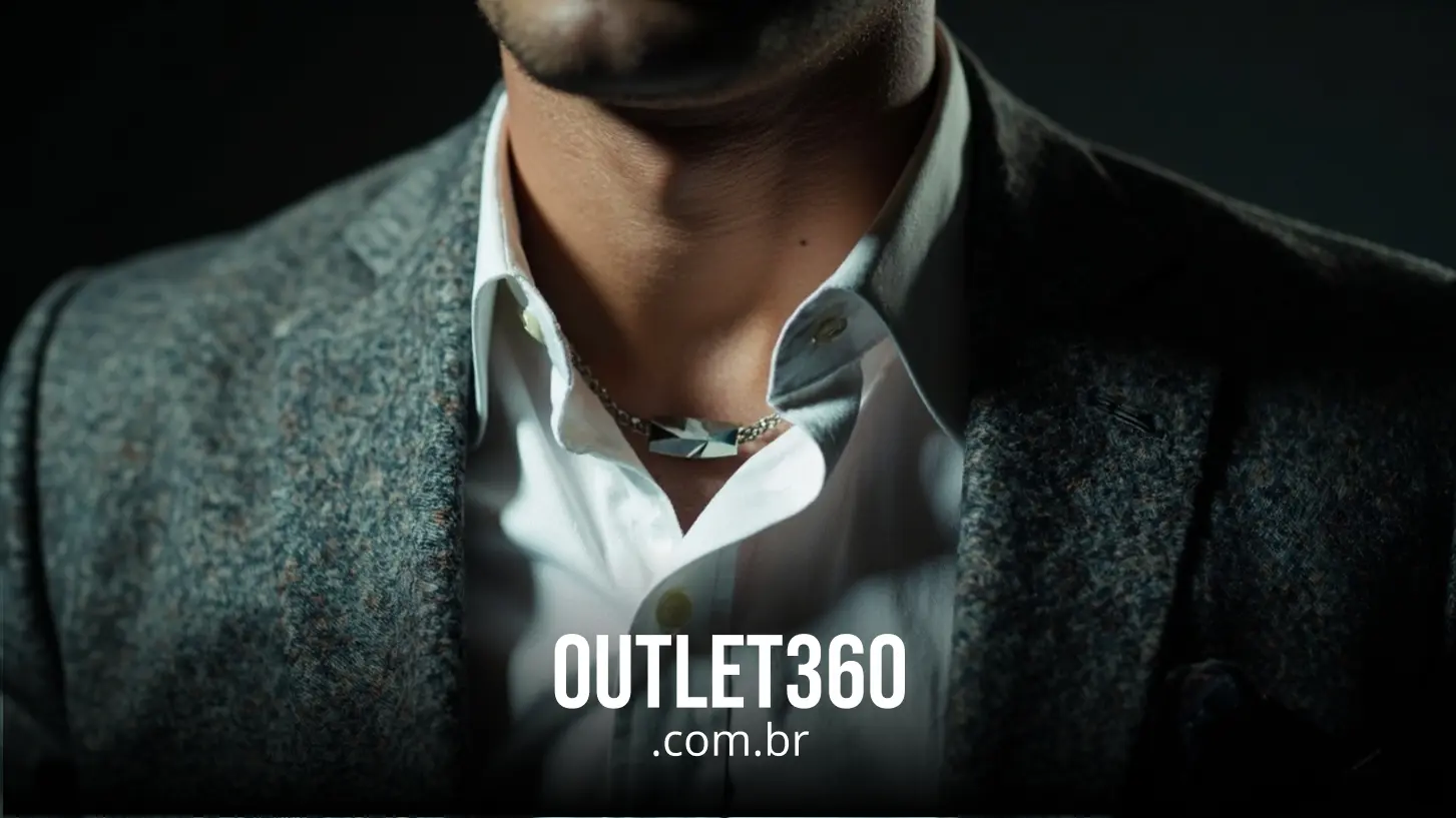 Harmonização do colar com o traje social completo